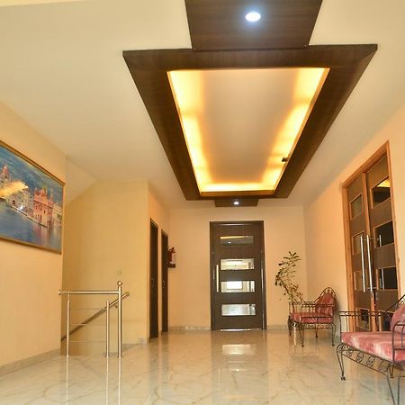 Hotel Milan Palace Amritsar Luaran gambar